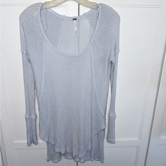 Free People Oversized Ventura Light Blue Waffle Knit Thermal Tunic Top Sz XS - Picture 2 of 14